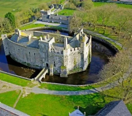 펜션 Bord De La Guichardiere Pirou