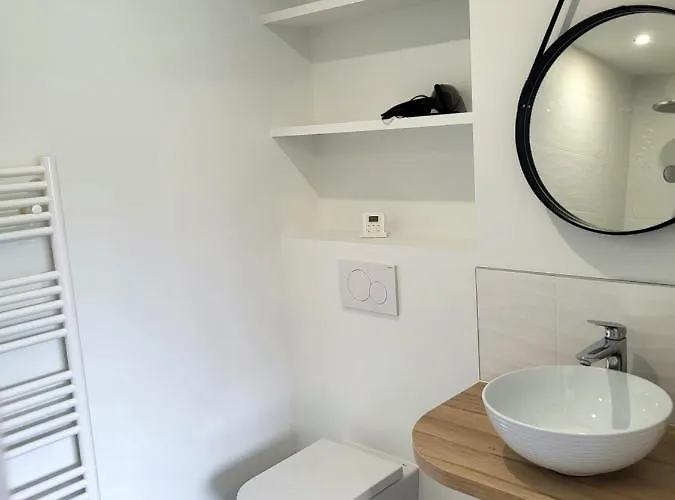 Bord De La Guichardiere